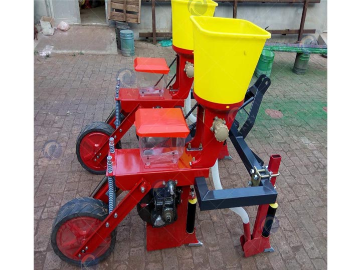 Twin row planter sold to Zambia